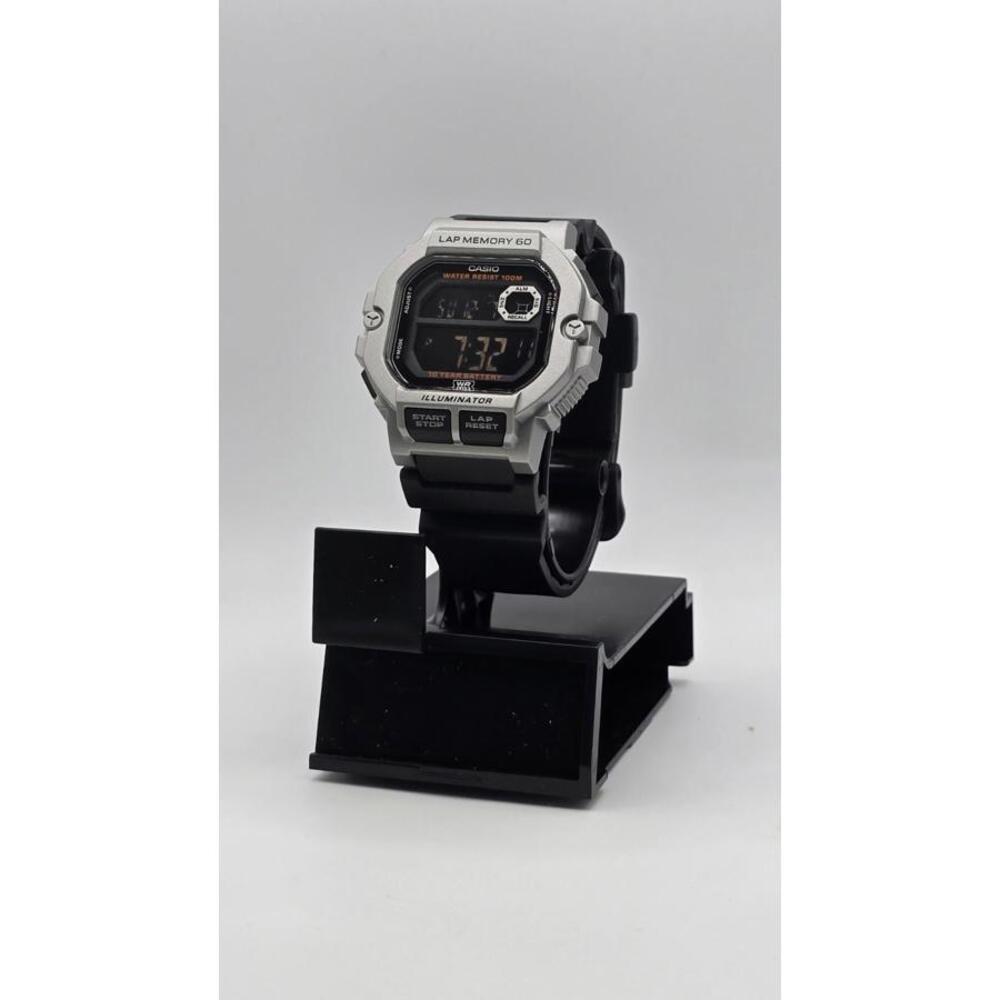 Casio Men’s Black and Silver Digital Sport Watch with Grey Dial WS1400H-1BV